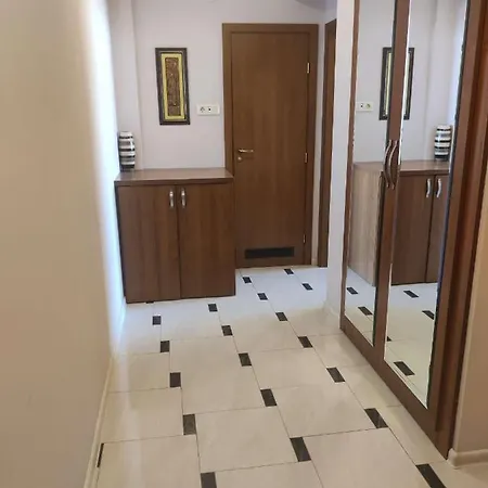 Apartment Sea Breeze Varna